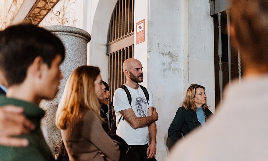 Image 13: Tour de la Sevilla Paranormal y Misteriosa (grupos pequeños)