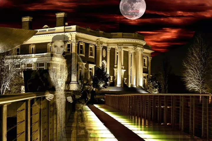 Murder & Mayhem Haunted History Walking Tour