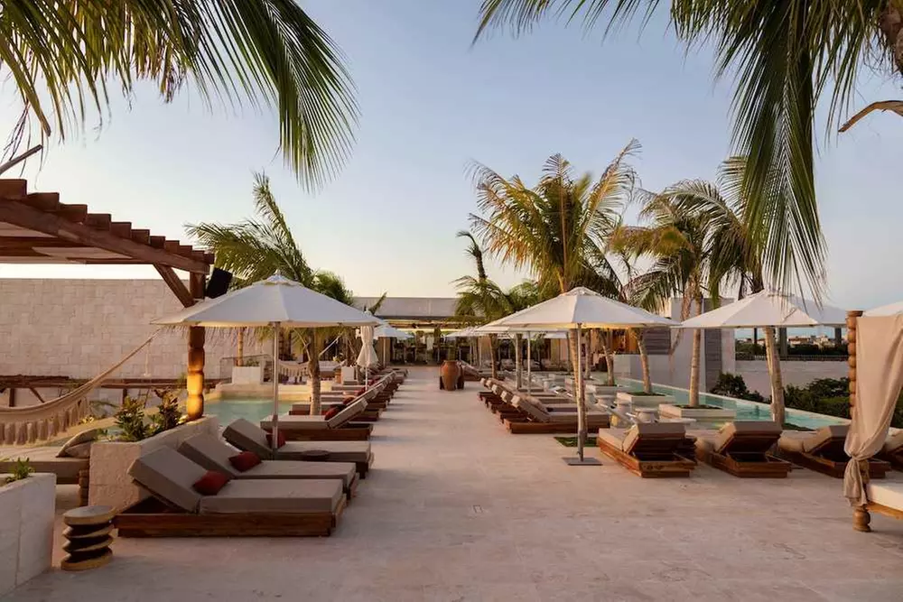 ✈ MEXICO | Tulum - Motto by Hilton Tulum 4*, 5 nights - Rooftop swi...