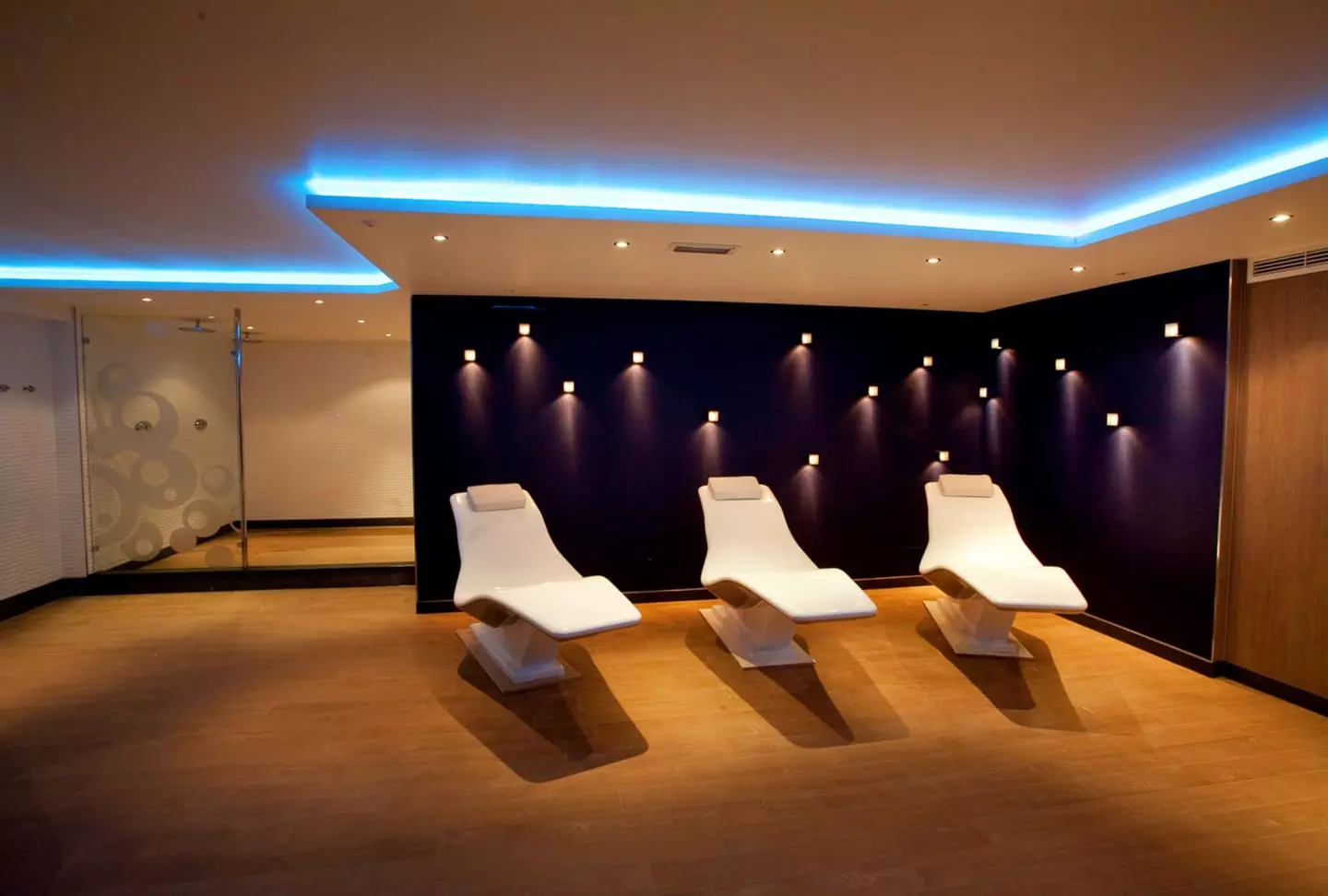 ✈ PAYS-BAS | Amsterdam - Van Der Valk A4 Schiphol 4*, 2 nuit - Cent...