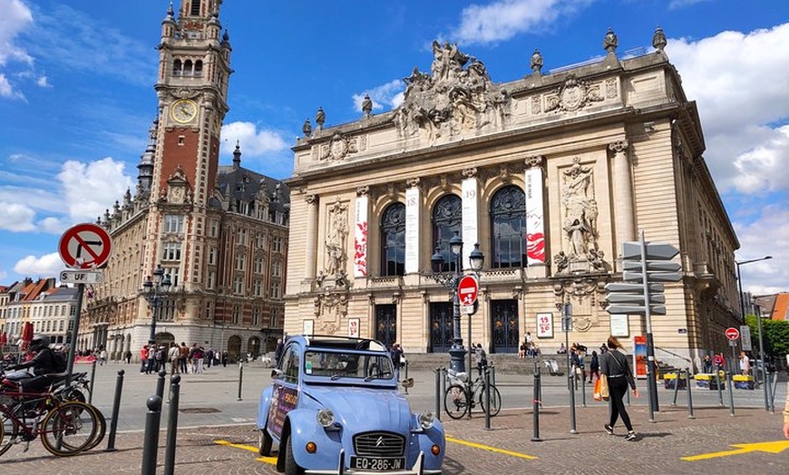 Image 8: Excursion exceptionnelle à Lille en 2 CV décapotable avec votre cha...