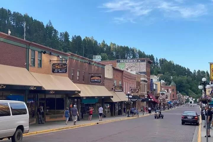Best of Rapid City with Mount Rushmore and Deadwood Private VIP Bou...