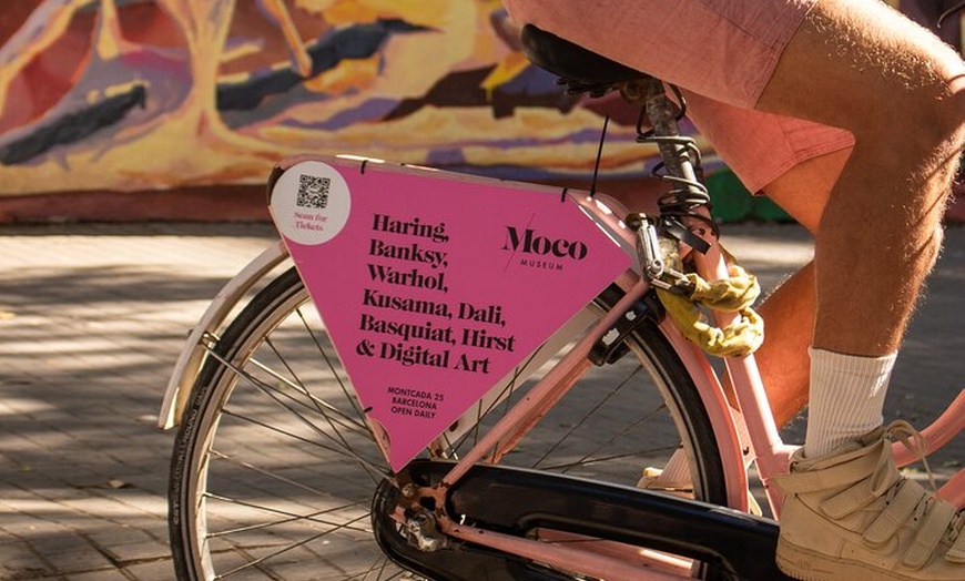 Image 5: Barcelona StreetArt Bike Tour