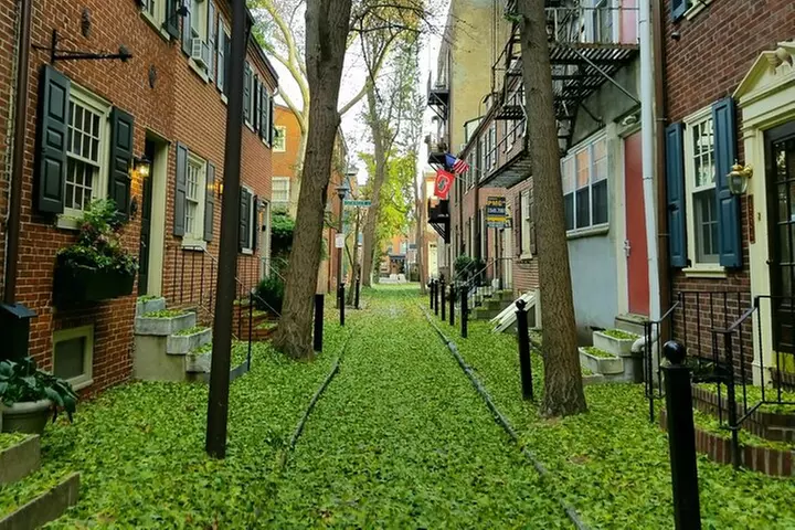 Revolution and the Founders: History Tour of Philadelphia