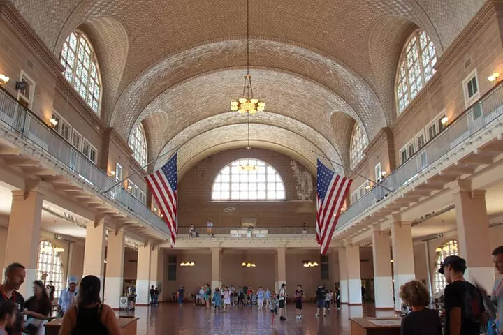 Statue of Liberty and Ellis Island Tour: All Options