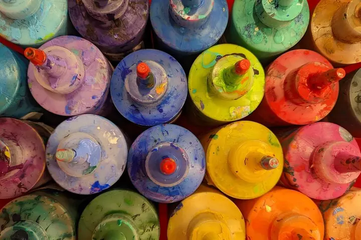 Acrylic Pour Painting Class in Estes Park, Colorado