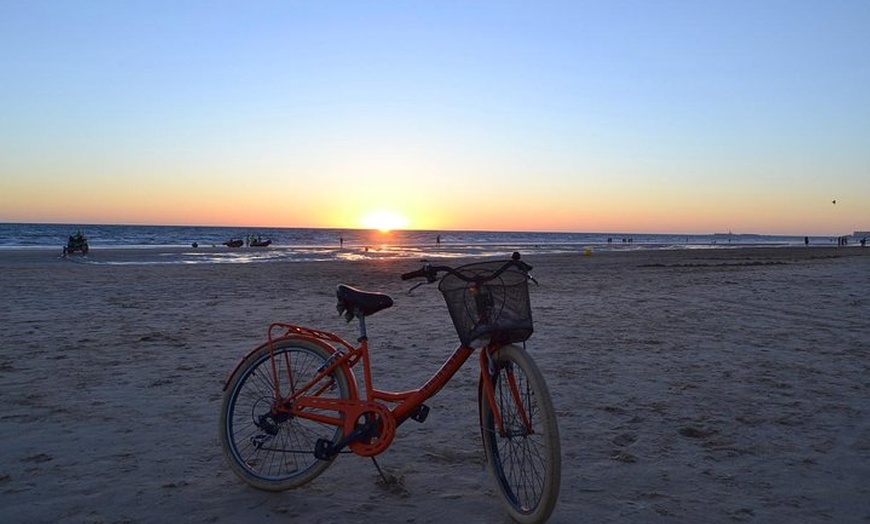 Image 7: Recorrido en bicicleta por Cádiz