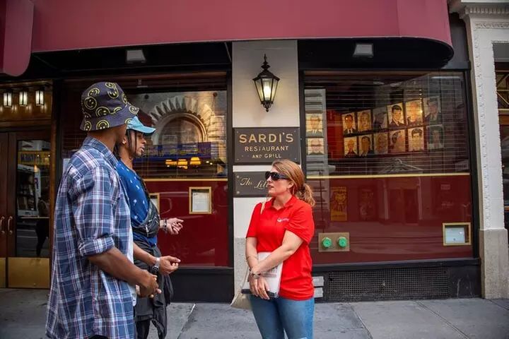 NYC Broadway Tour: Backstage Stories & Theater Secrets