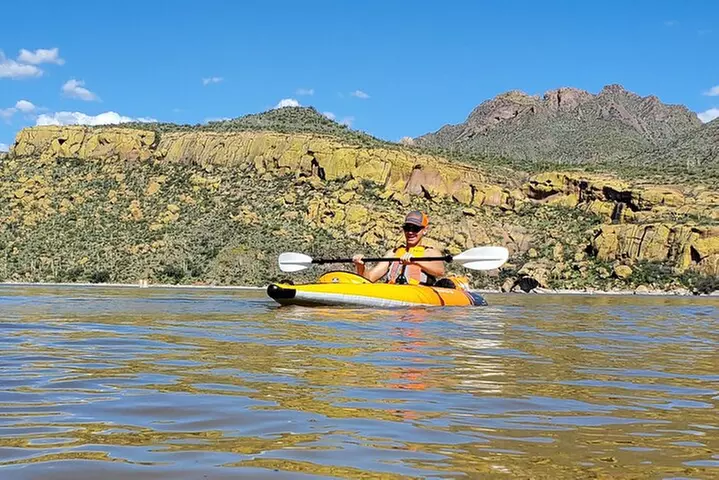 1 Person Inflatable Kayak Full-Day Rental - Transporting is required