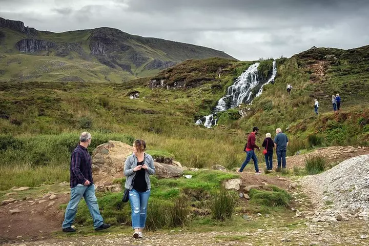 3-Day Isle of Skye Inverness Highlands and Glenfinnan Viaduct Tour ...
