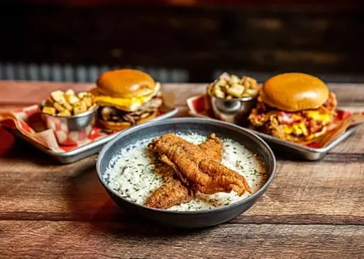 5% Cash Back at Pig and Brew