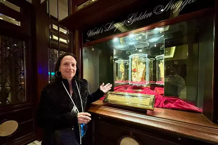 Las Vegas Night Tour, Fremont St. Experience, & Welcome sign