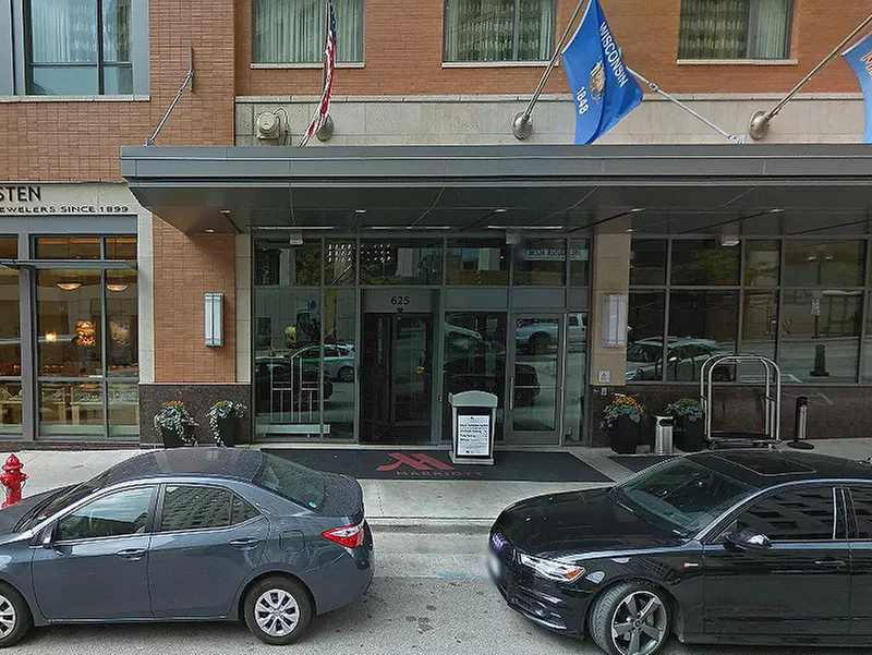 Parking at Milwaukee Marriott Downtown - Valet Kiosk