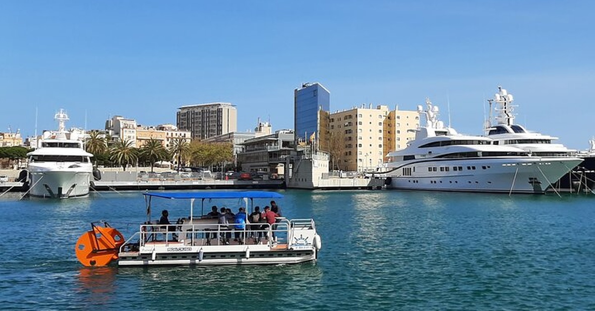 Alquiler de barcos privados y cruceros a pedales en Valencia
