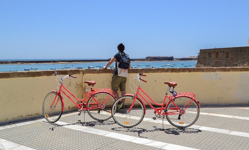 Image 4: Recorrido en bicicleta por Cádiz