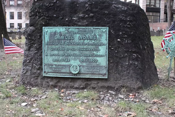 Boston's History and Highlights: A Self-Guided Audio Tour