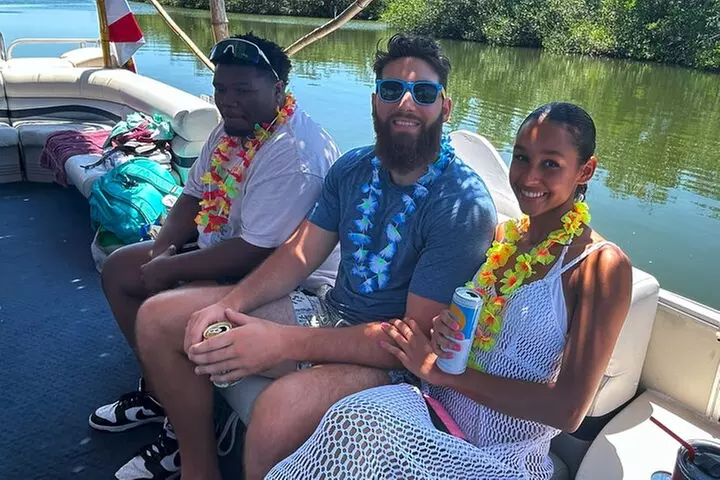 Cocoa Beach 2 Hour Dolphin Sightseeing tour- public