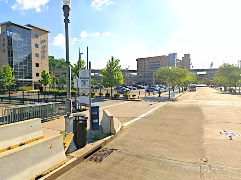 Parking at Gold Lot 1A - Second Medium