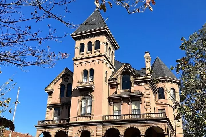 Memphis Discovery Tour with Riverboat Cruise on Mississippi River