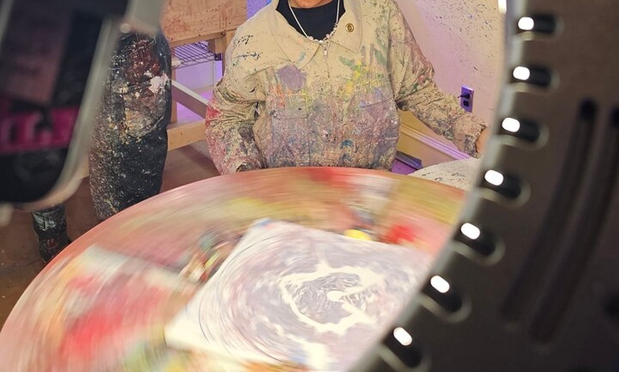 Image 4: Atlanta Spin Art – Create Your Own Masterpiece