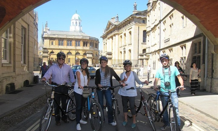 Image 2: Oxford Bike and Walking Tour