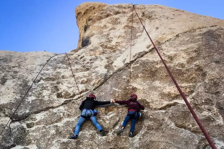 Beginner Group Rock Climbing in Joshua Tree National Park