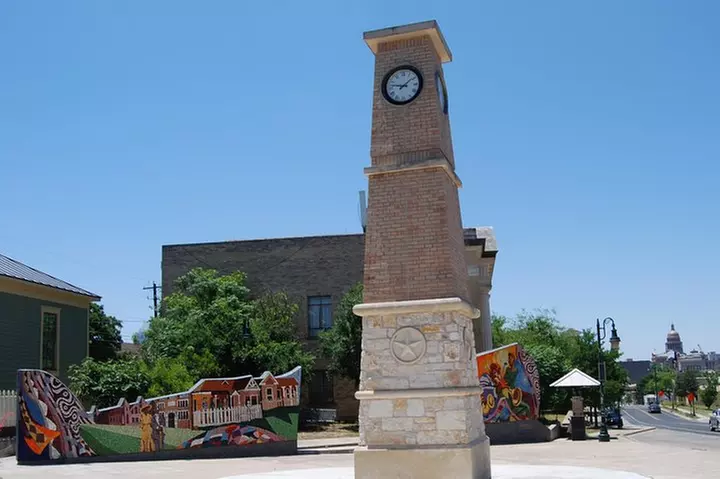Austin and Hill Country Panoramic Sightseeing Tour