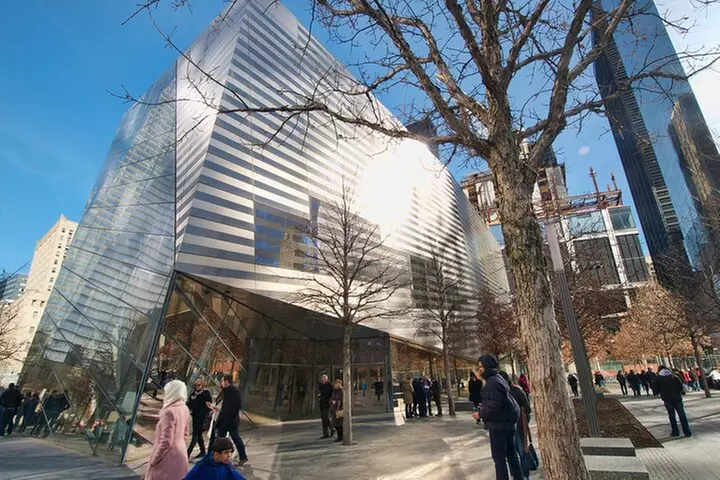 9/11 Memorial at World Trade Center and Financial District Walking ...
