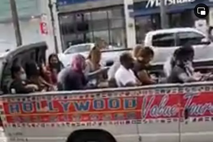 2-Hour Shared Celebrities Home Tours in Hollywood