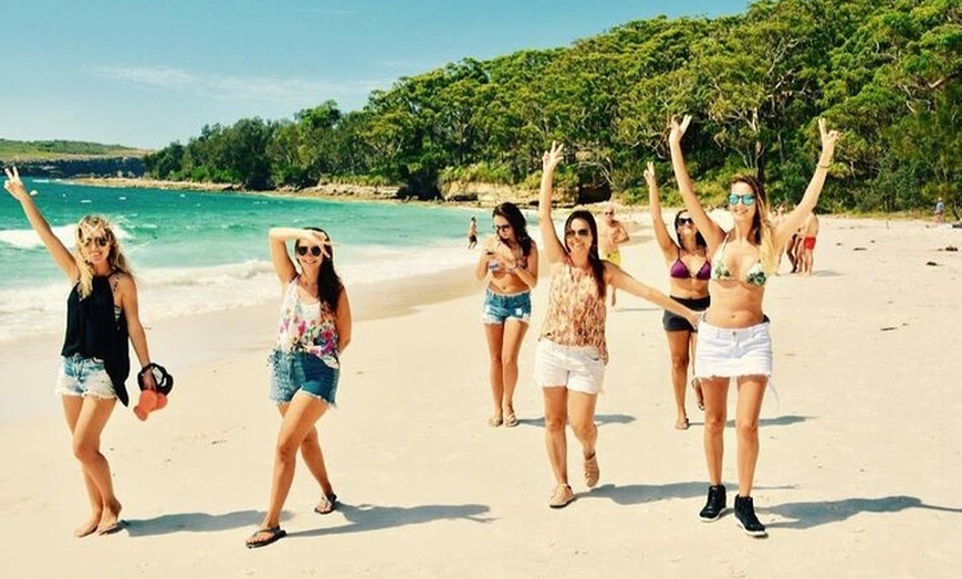 Image 12: Jervis Bay Tour with Dolphins, Kangaroos & World's Whitest Beach