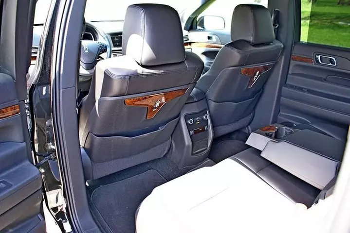 One-Way Private Transfer from Downtown Chicago to ORD by Sedan