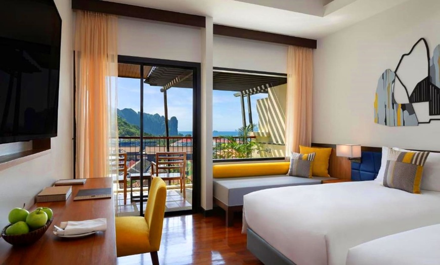 Image 5: ✈ SOUTHERN THAILAND | Krabi - Avani Ao Nang Cliff Krabi Resort 4* -...