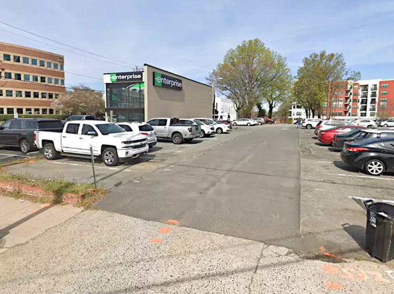 Parking at 1106 S. Tryon St. Lot