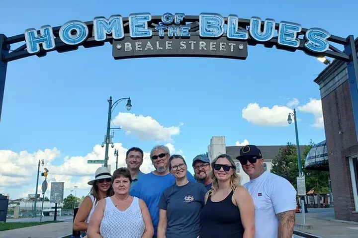 Memphis Brew Bus Tour with Three Local Breweries & Tastings