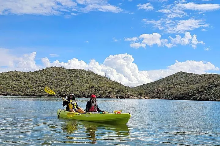 Scenic Guided Kayaking Tour on Saguaro Lake
