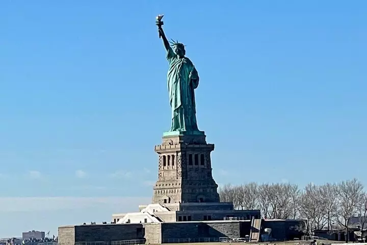 New York City Sightseeing Bus Tour and Boat Ride