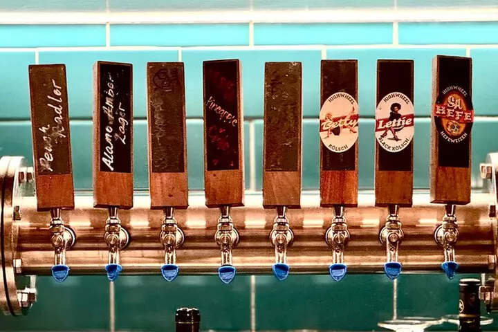 San Antonio Centre Food Tour of 6 Tastings with Tacos & Ice Cream