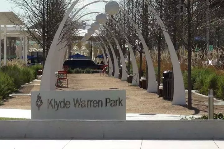 75 Min Dallas City Highlights Tour