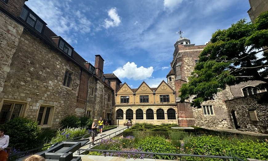 Image 11: London: Medieval Tales and Martyrs Walking Tour