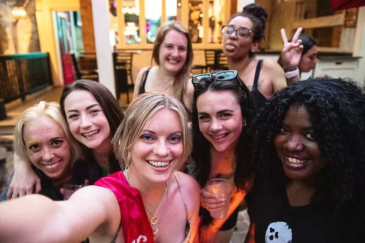 DC Ghosts Boos and Booze Haunted Pub Crawl By US Ghost Adventures