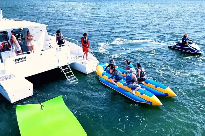 3 Hours Ultimate Watersports Excursion in Miami