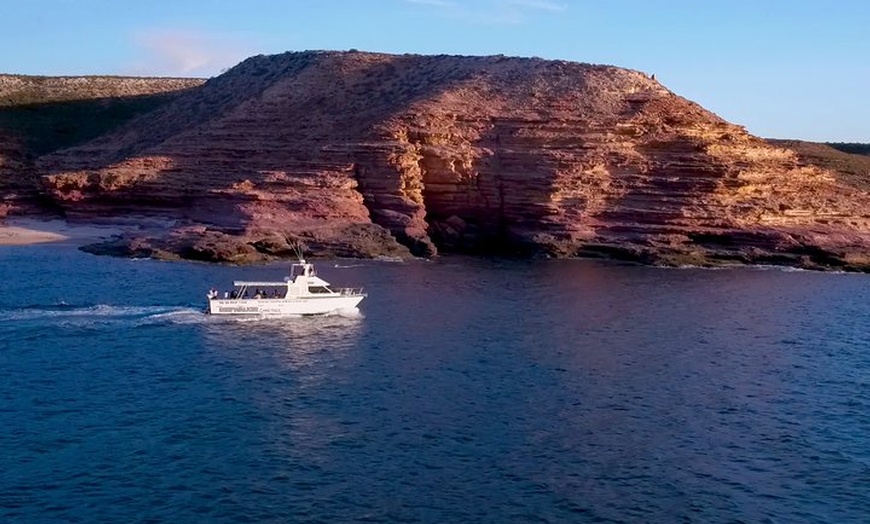 Image 5: Kalbarri Sunset Cruise along the Coastal Cliffs