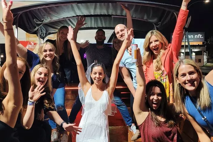 Roofless Party Bus Tour in Downtown Austin