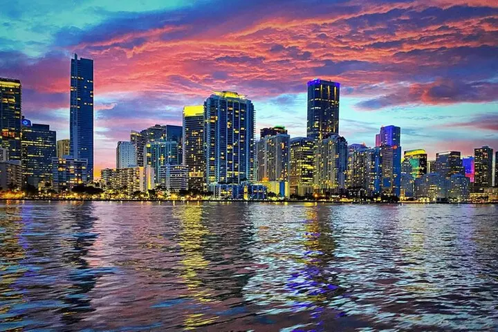 Explore Miami in Style: Private Boat Cruise with Captain