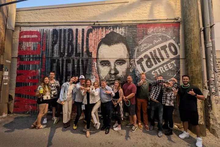 Haunted Chicago Booze and Boos Ghost Walking Tour