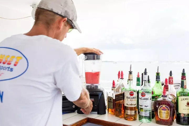 Key West: Sunset Sail Full Bar, Live Music & Dinner & Early Morning...