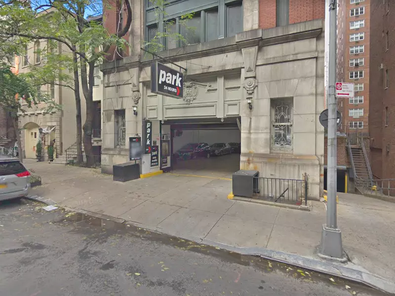 Parking at GMC Parking - Townhouse Garage