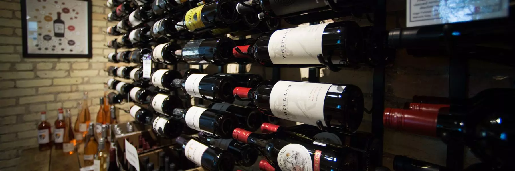Vino and Ales of The Village: Traverse City Walking Tour - Second Medium