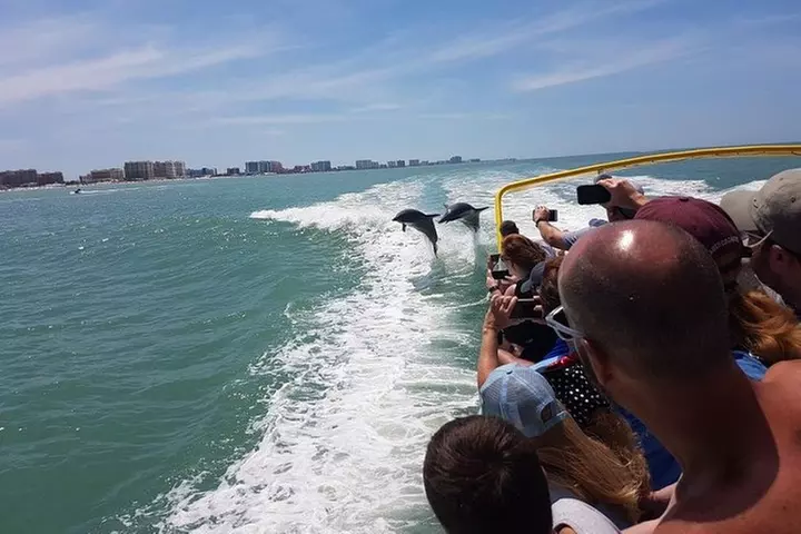 Sea Screamer Boat Cruise in Clearwater Beach with Transport