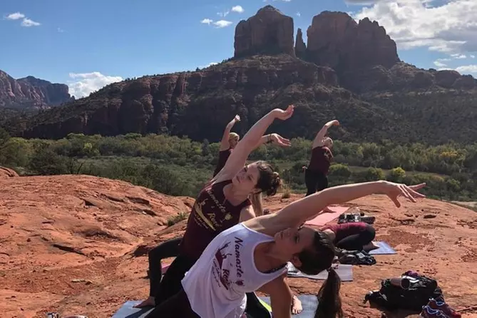 Sedona Outdoor Yoga & Hiking - Primary Image